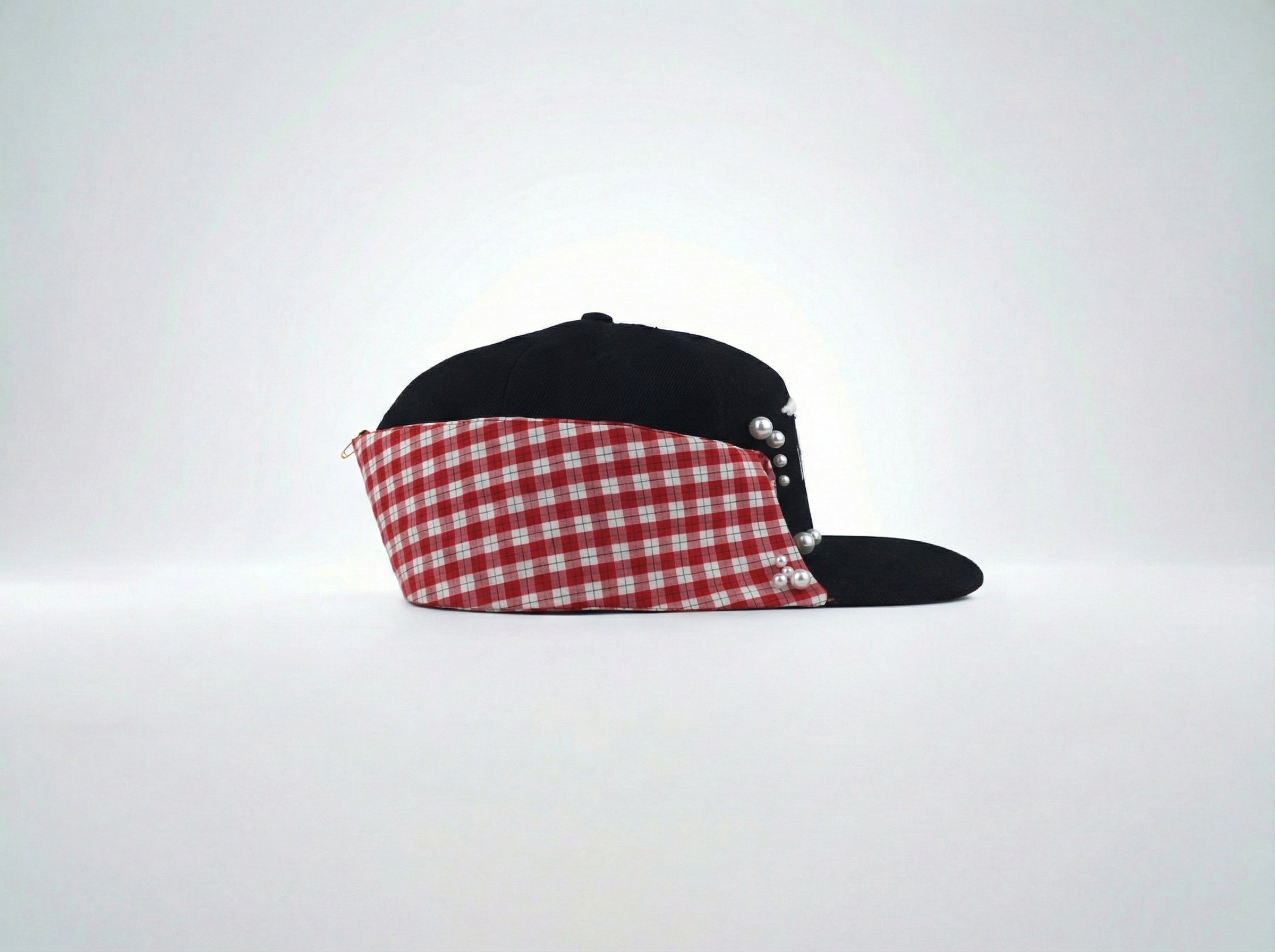 LF collar hat
