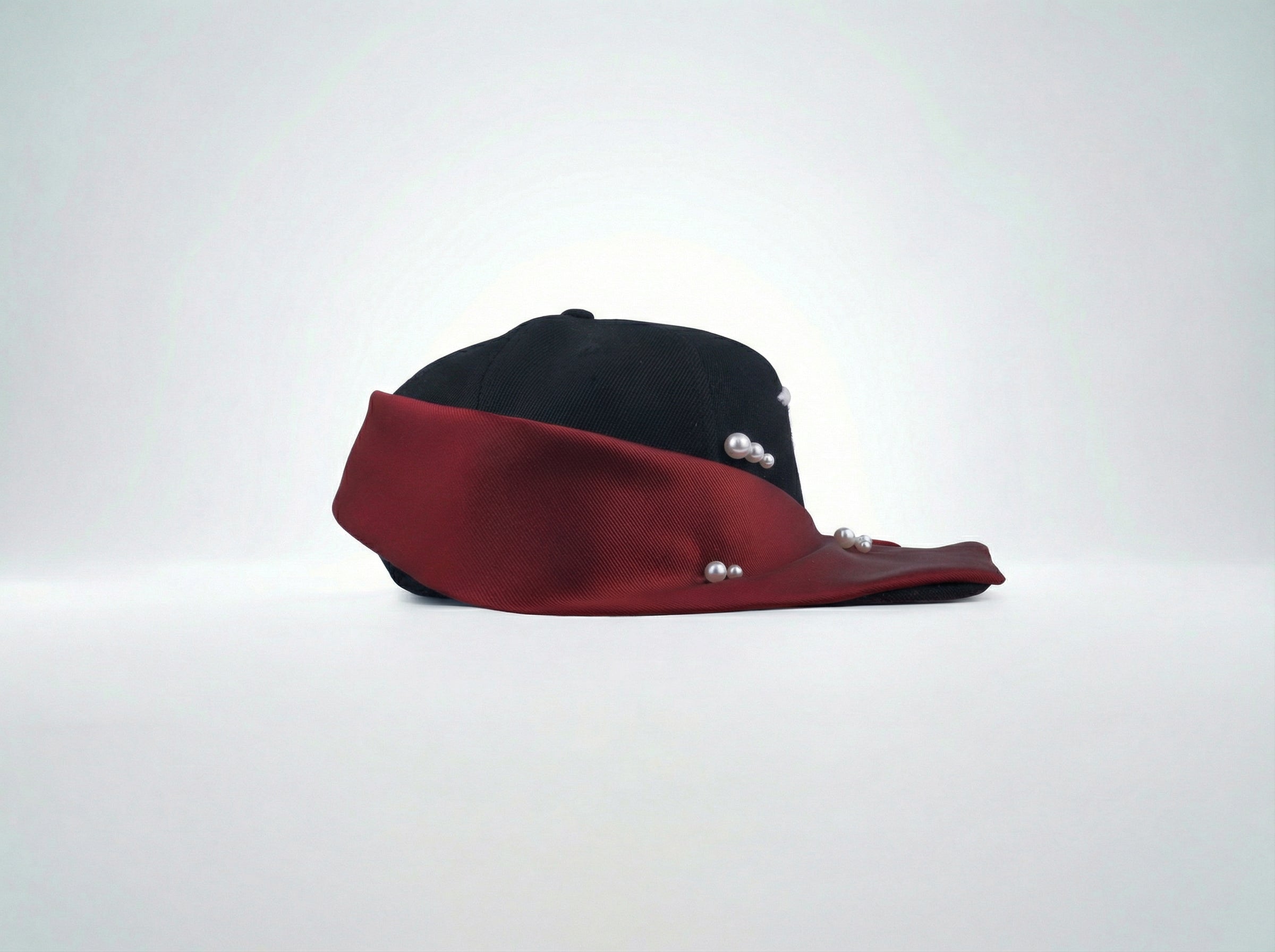 LF tie hat