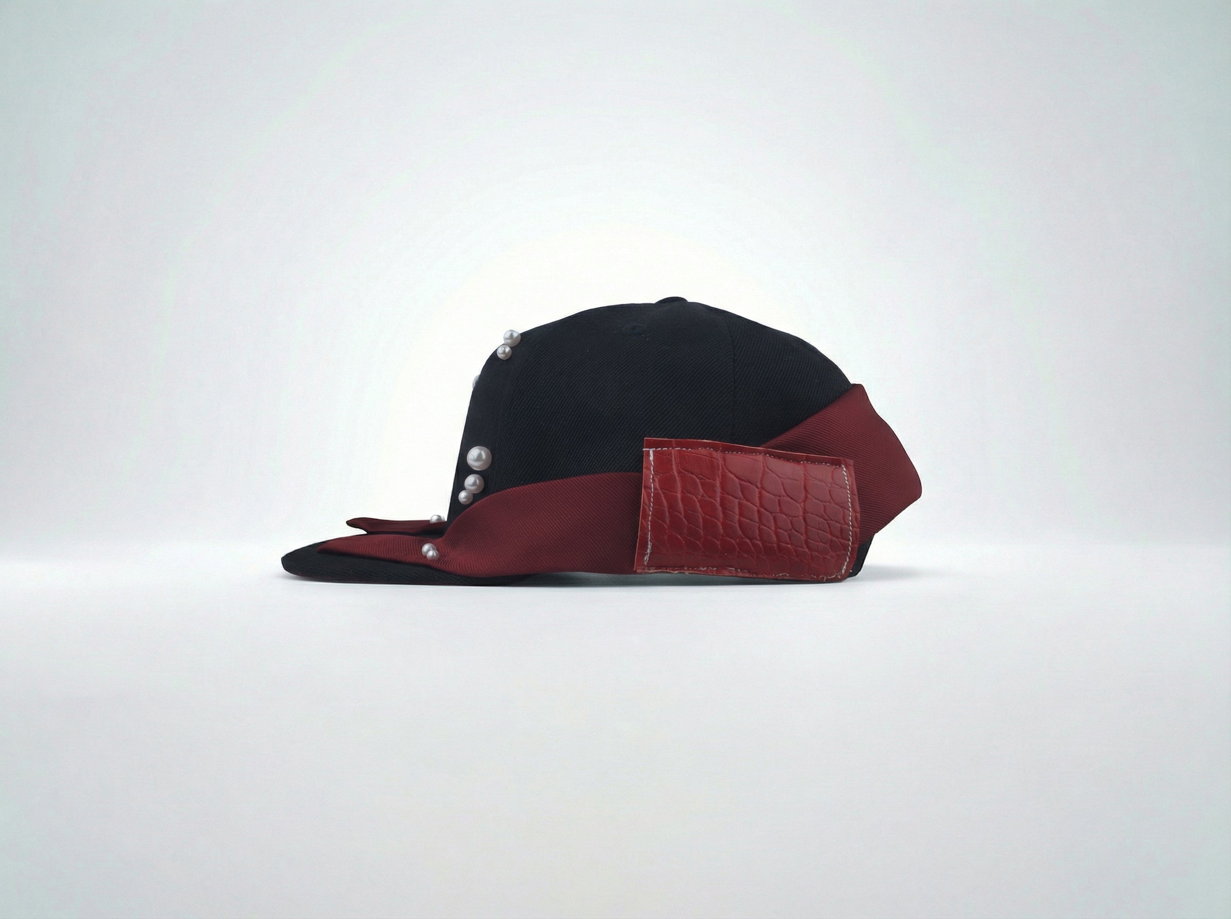 LF tie hat