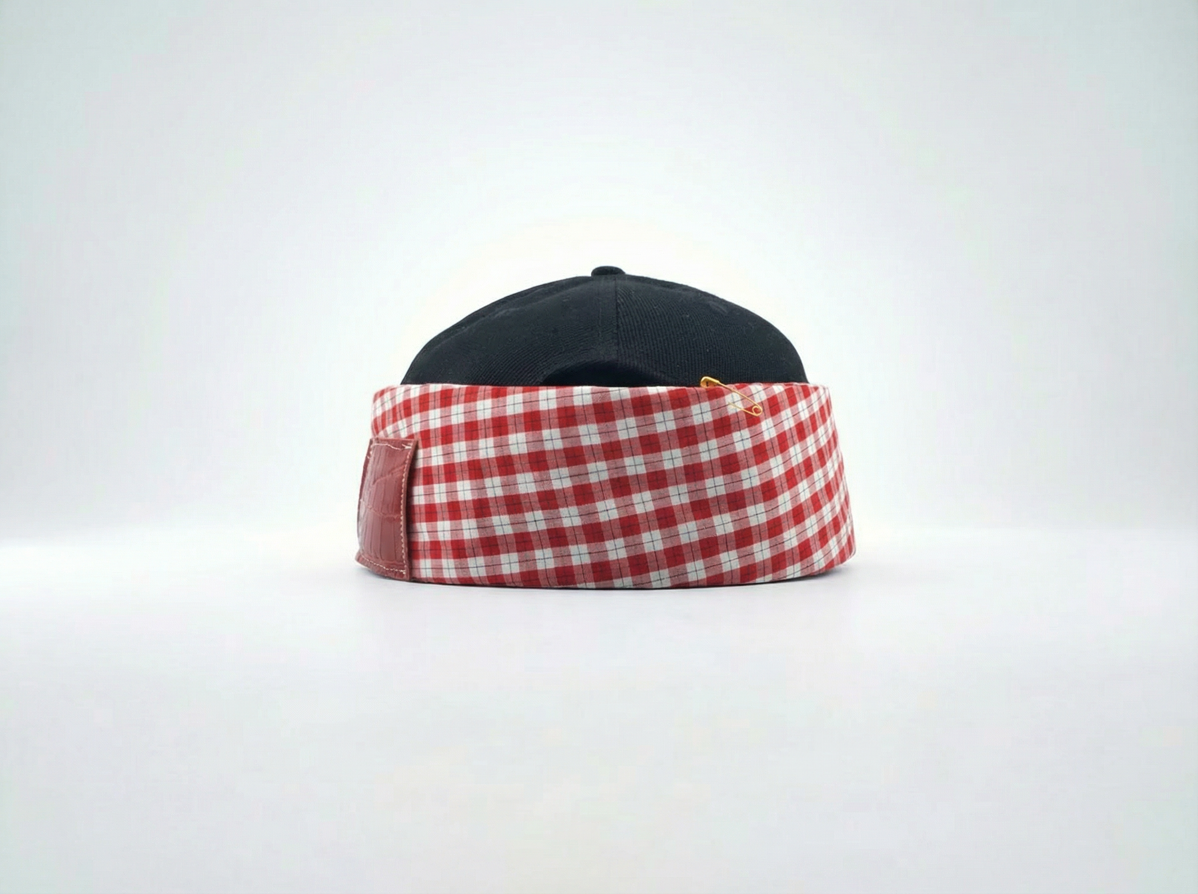 LF collar hat
