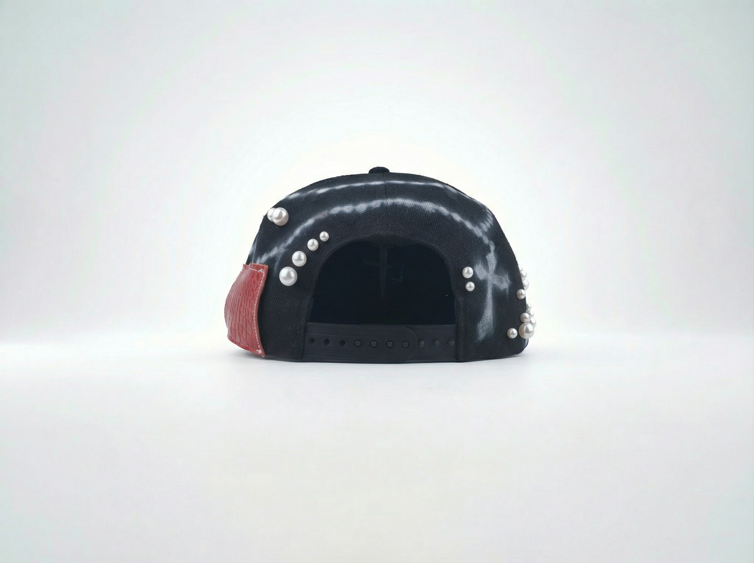 LF cross hat